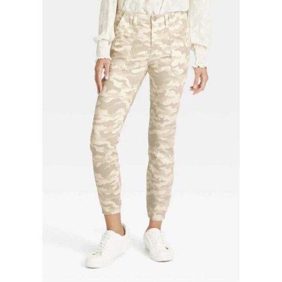 NWT Knox Rose Tan Army Camo Print Skinny Mid Rise Ankle Jean 10 - Picture 3 of 14